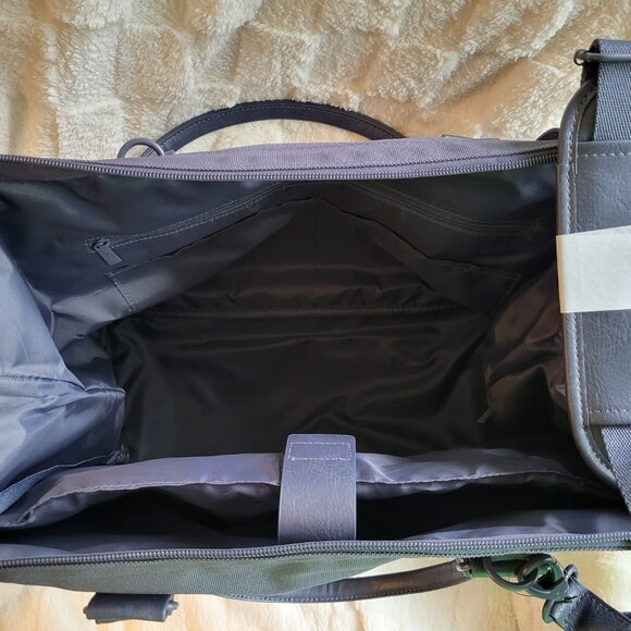 Béis Mini Weekender in Navy, NWT - Picture 3 of 4